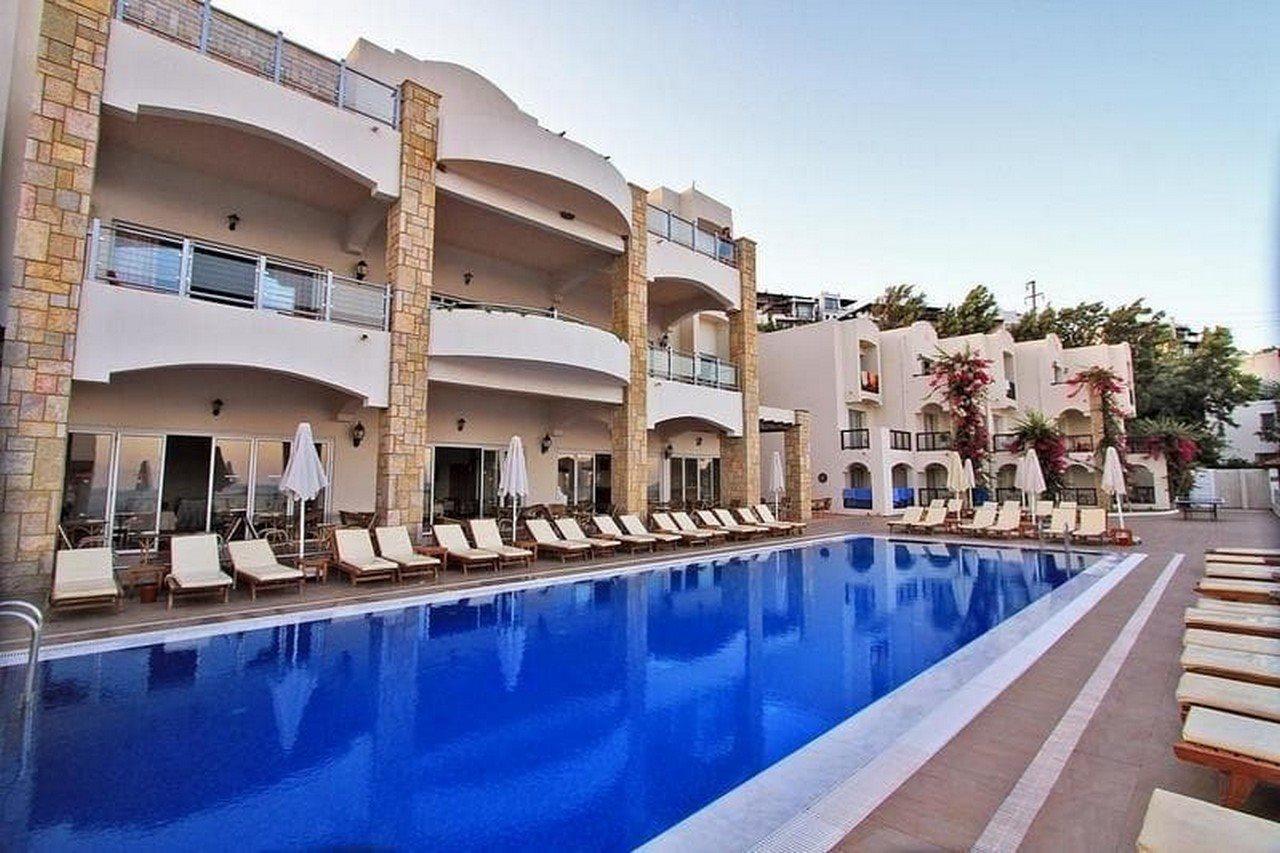 Middle Town Beach Hotel Bodrum Exterior photo